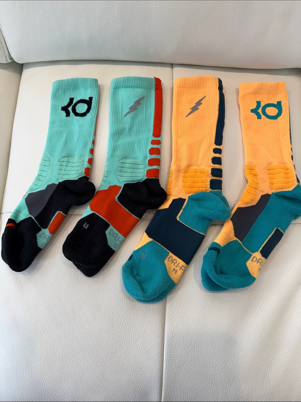 Youth KD Nike Hyper Elite Dri-Fit Socks - Teal/Black (S) Yellow/Green (M) - EUC
